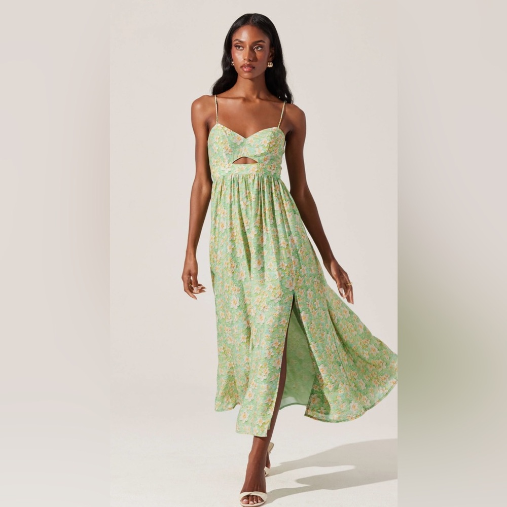 Astr front cutout floral midi dress